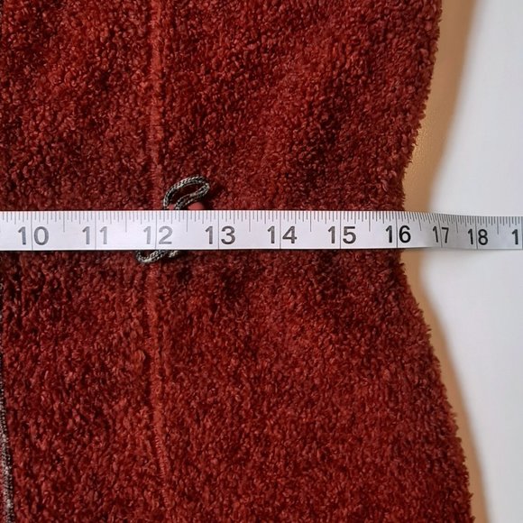 Woolrich Women's Brick Red Faux Shearling Full Zip Vest SZ S - Picture 7 of 10